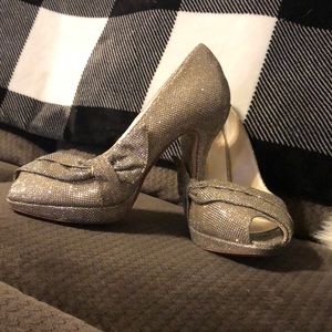 8 sparkly heels